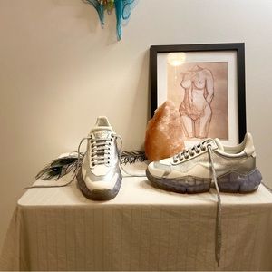 JIMMY CHOO
Silver Leather Sneakers with Rubber Diamond Outsole